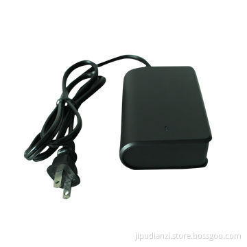 USB mobile charger, lightweight and compact design